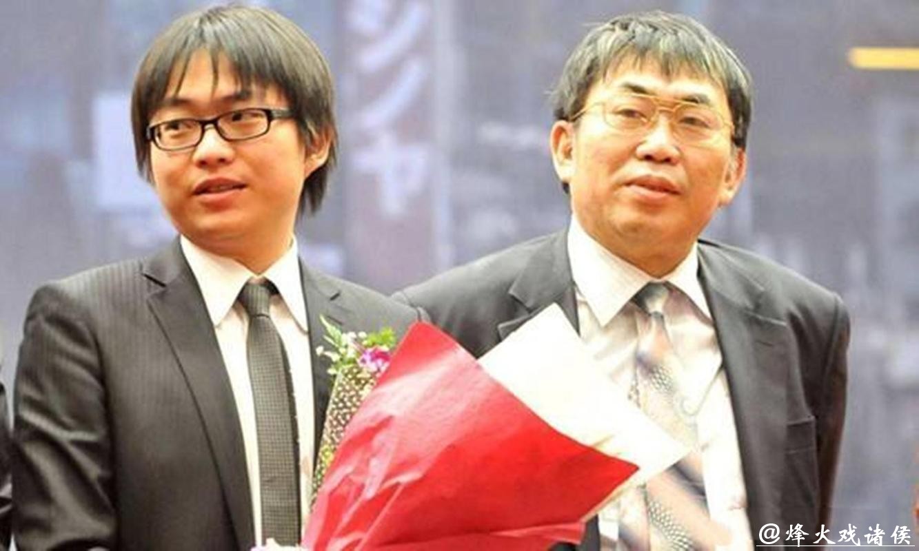 聂卫平长子孔令文谈家庭往事:父亲曾打我,选择去日本的背后原因揭晓 聂卫平长子孔令文谈家庭往事:父亲曾打我,选择去日本的背后原因揭晓